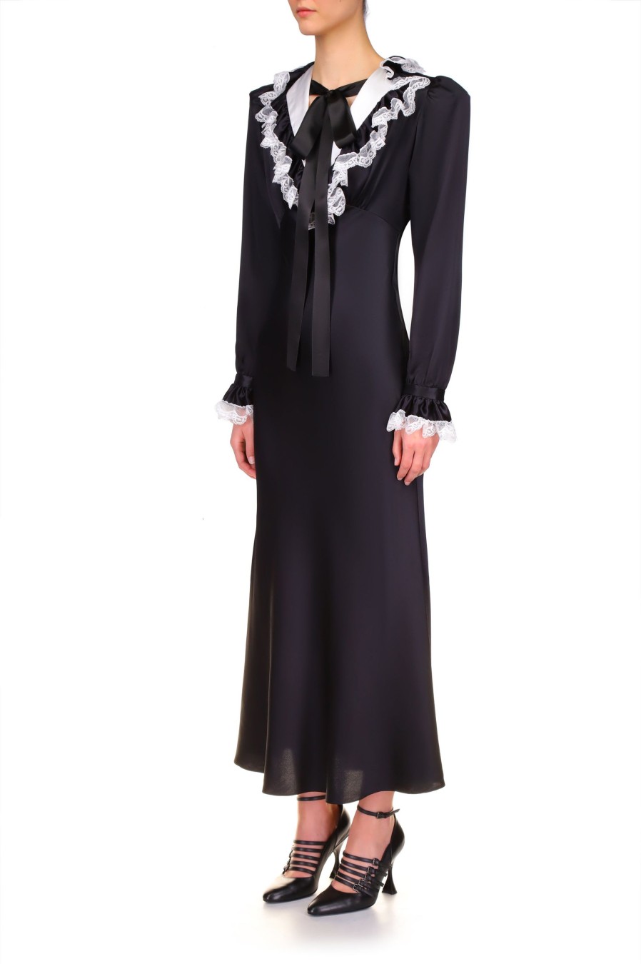 Wholesale Black Silk Long Sleeve Dress With Off White Collar And Lace Trim Dresses